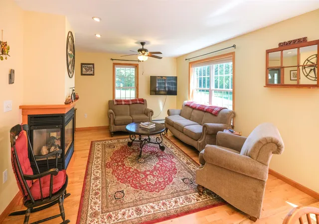 Photo 3 of Single family home for sale at 164 Pine View Ln, Proctorsville, VT 05153 | MLS# 5103999 | Listing updated on 2026-09-29