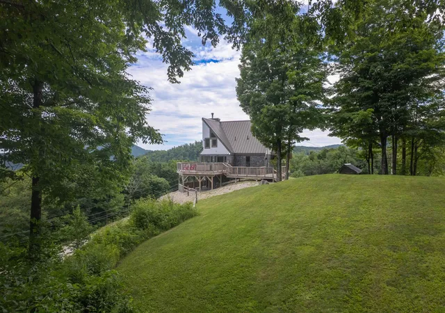 Photo 3 of Condo for sale at 350 Trailside Dr #Unit C, Killington, VT 05751 | MLS# 5104017 | Listing updated on 2026-08-24