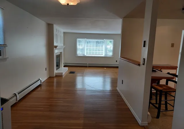 Photo 4 of Sale Pending at 12 Timber Ln, Merrimack, NH 03054 | MLS# 5104019 | Listing updated on 2026-08-18