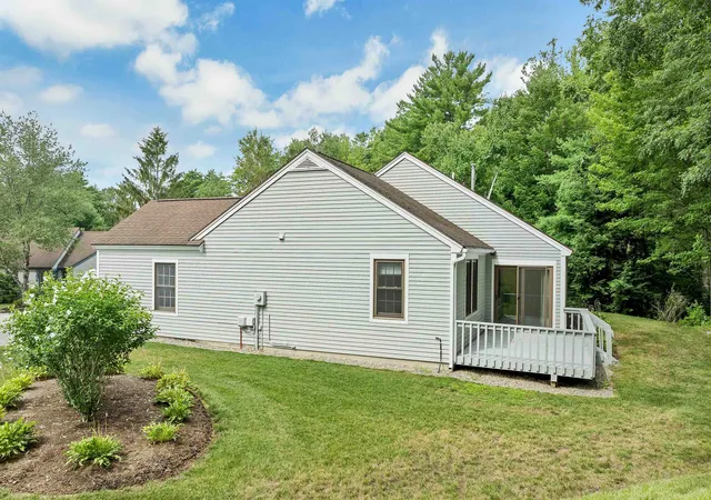 2nd image of 19 Mistwood Ln, Laconia, NH 03246 | MLS# 5104035