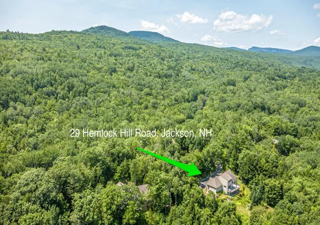 Photo 4 of Single family home for sale at 29 Hemlock Hill Rd, Jackson, NH 03846 | MLS# 5104039 | Listing updated on 2026-09-12