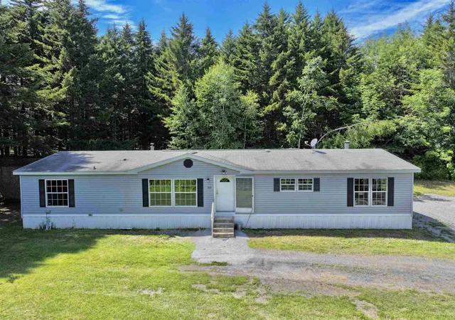 Photo 2 of Manufactured home for sale at 57 Homestead Dr, Williamstown, VT 05679 | MLS# 5104051 | Listing updated on 2026-08-08