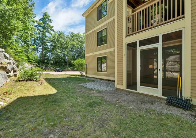 Photo 4 of Condo for sale at 19 Saco St #79, Center Conway, NH 03813 | MLS# 5104056 | Listing updated on 2026-10-09