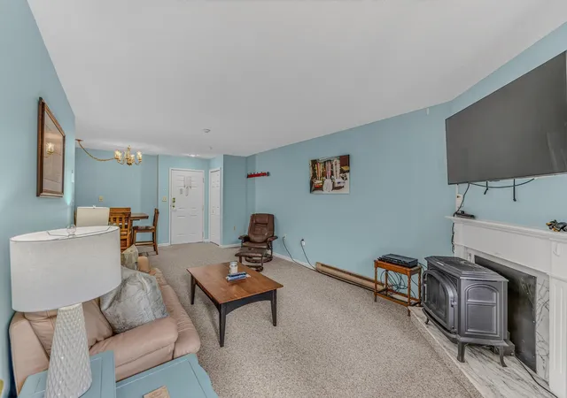 2nd image of 227 Main St #223, Lincoln, NH 03251 | MLS# 5104087