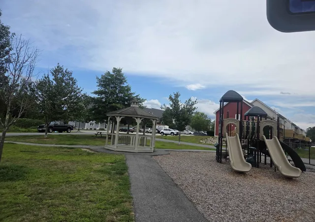 29th image of 61 Dicandra Dr, Bow, NH 03304 | MLS# 5104116