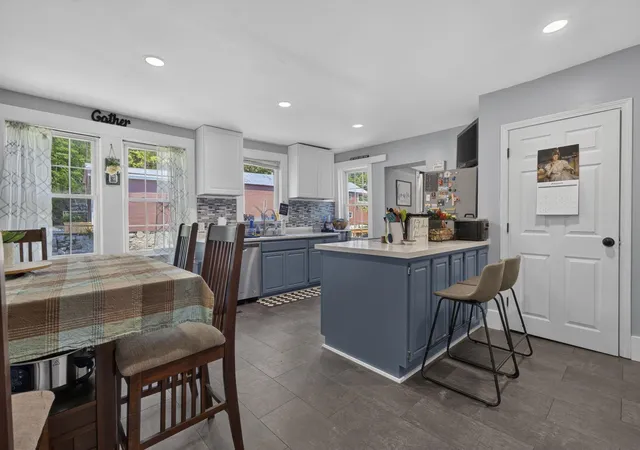2nd image of 7 Island St, Wilton, NH 03086 | MLS# 5104126