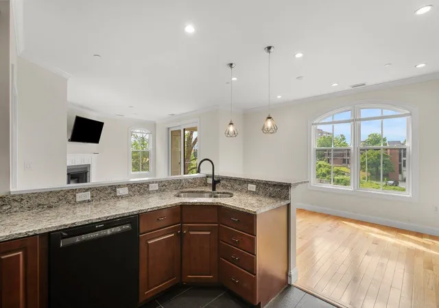 Photo 3 of Sale Pending at 52 Main St #306, Nashua, NH 03064 | MLS# 5104130 | Listing updated on 2026-10-02