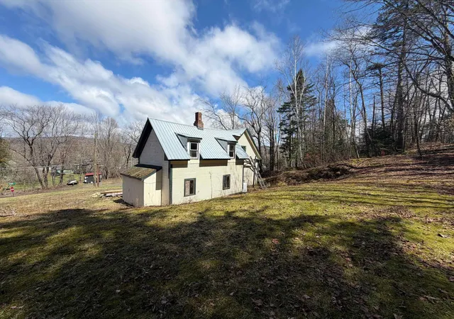 5th image of 20 High St, Colebrook, NH 03576 | MLS# 5104147