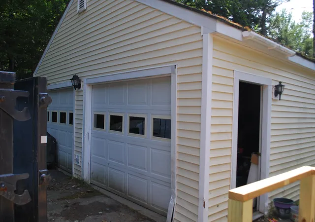 Photo 3 of Manufactured home for sale at 45 Hemlock Dr, Center Tuftonboro, NH 03816 | MLS# 5104152 | Listing updated on 2026-08-17