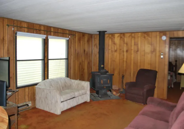 Photo 3 of Manufactured home for sale at 45 Hemlock Dr, Center Tuftonboro, NH 03816 | MLS# 5104152 | Listing updated on 2026-08-17