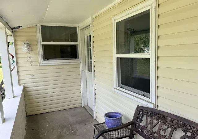Photo 2 of Single family home for sale at 759 Pond Rd, Vernon, VT 05354 | MLS# 5104172 | Listing updated on 2026-08-10