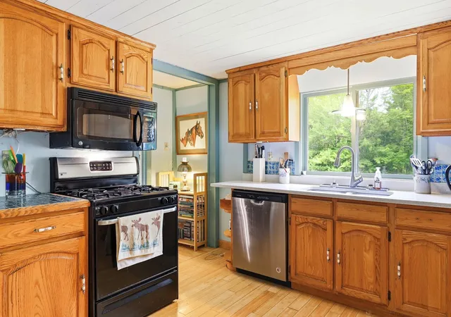 Photo 3 of Single family home for sale at 227 Deep Snow Dr, Springfield, NH 03284 | MLS# 5104176 | Listing updated on 2026-09-11