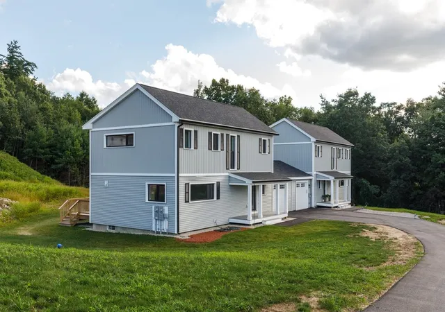 Photo 3 of Condo for sale at 39 Windsor Ln #A, Hudson, NH 03051 | MLS# 5104178 | Listing updated on 2026-08-10