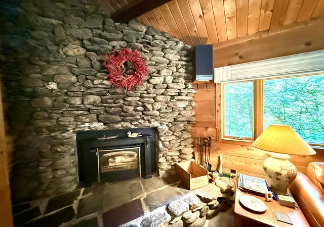 Photo 2 of Single family home for sale at 126 Upper Pines Rd, Warren, VT 05674 | MLS# 5104205 | Listing updated on 2026-08-10