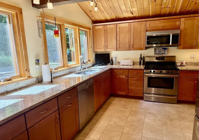 Photo 3 of Single family home for sale at 126 Upper Pines Rd, Warren, VT 05674 | MLS# 5104205 | Listing updated on 2026-08-10