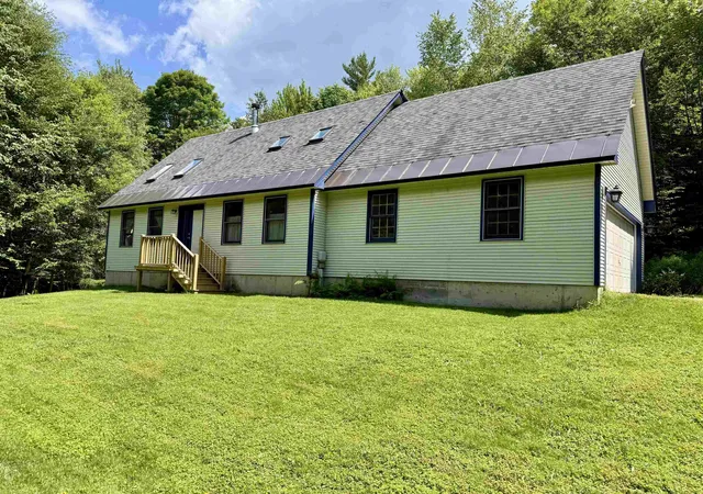 Photo 1 of Single family home for sale at 36 Timber Rdg, Underhill, VT 05489 | MLS# 5104207 | Listing updated on 2026-09-28