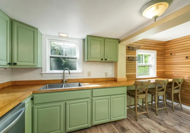 Photo 3 of Single family home for sale at 330 Hopkinton Rd, Concord, NH 03301 | MLS# 5104220 | Listing updated on 2026-10-08