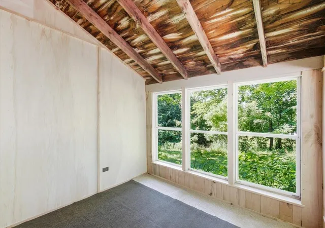 Photo 3 of Single family home for sale at 148 Barne Ln, Pownal, VT 05261 | MLS# 5104239 | Listing updated on 2026-09-24