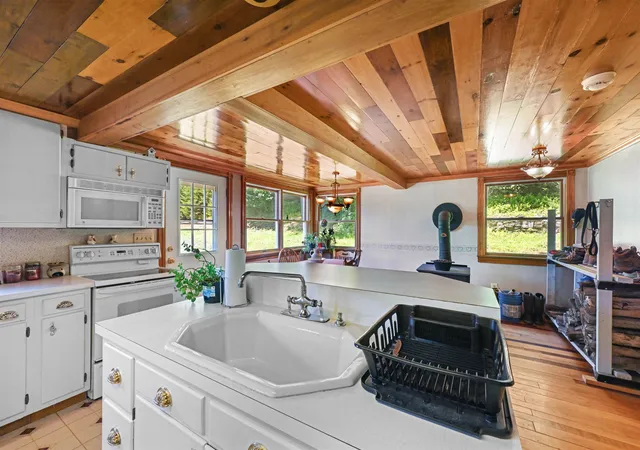 Photo 3 of Single family home for sale at 1955 Vt Route 100, Readsboro, VT 05350 | MLS# 5104246 | Listing updated on 2026-09-15