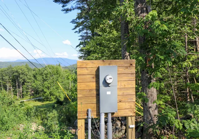 37th image of 1250 Nh 25a Rte, Orford, NH 03777 | MLS# 5104251