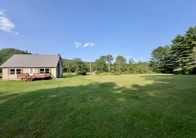 Photo 2 of Single family home for sale at 170 River Rd, Jamaica, VT 05343 | MLS# 5104265 | Listing updated on 2026-08-29