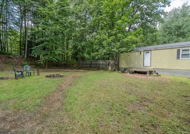 3rd image of 169 Calef Hwy, Lee, NH 03861 | MLS# 5104271