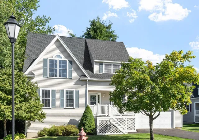 1st image of 27 Footbridge Ln #11, Dover, NH 03820 | MLS# 5104288
