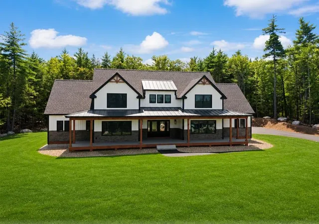 1st image of 8 Sawmill Ln, New Boston, NH 03070 | MLS# 5104295