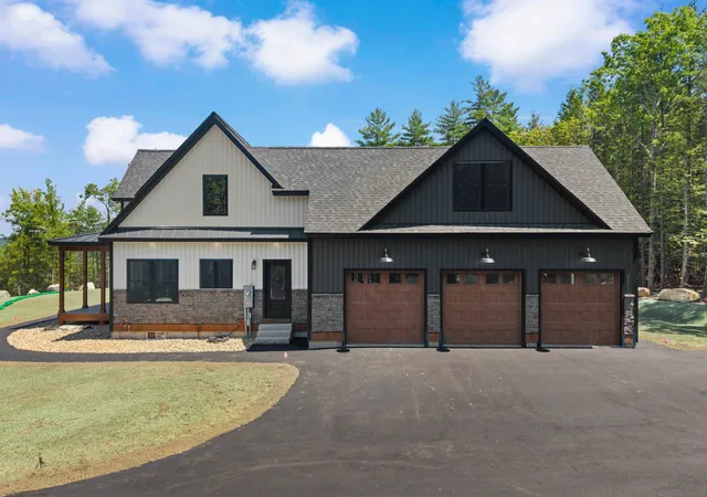 3rd image of 8 Sawmill Ln, New Boston, NH 03070 | MLS# 5104295