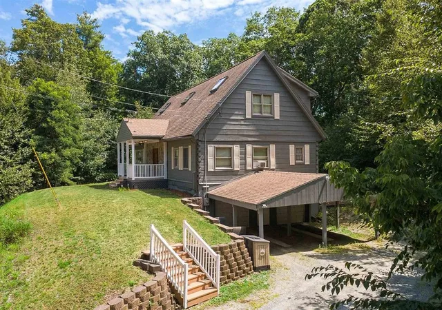 Photo 4 of Single family home for sale at 77 Haverhill Ln, Woodsville, NH 03785 | MLS# 5104305 | Listing updated on 2026-09-16