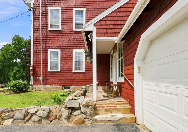 4th image of 12 Nottingham Rd, Deerfield, NH 03037 | MLS# 5104306