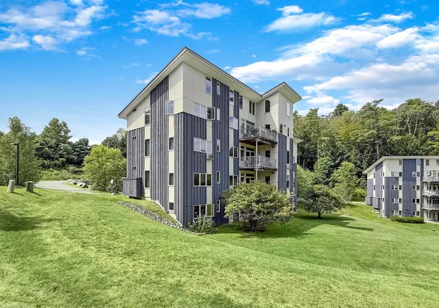 1st image of 11 Gile Dr #2B, Hanover, NH 03755 | MLS# 5104342