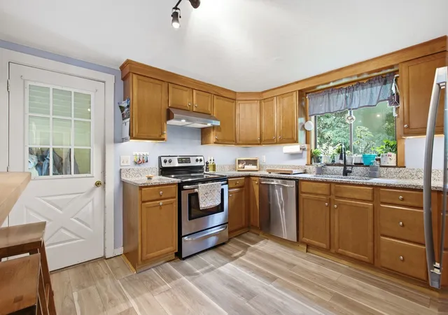 3rd image of 19 Buffumsville Rd, Somersworth, NH 03878 | MLS# 5104344