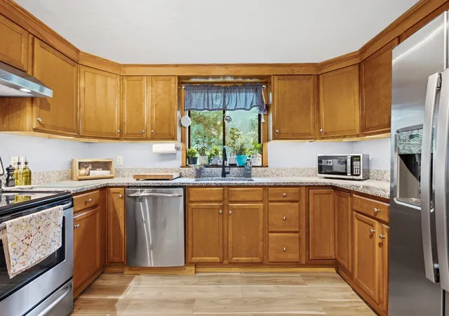 4th image of 19 Buffumsville Rd, Somersworth, NH 03878 | MLS# 5104344