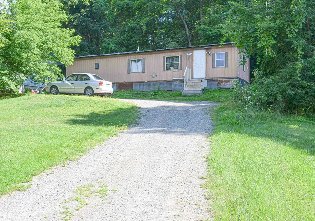 Photo 2 of Manufactured home for sale at 79 Porter Ln, Barton, VT 05822 | MLS# 5104347 | Listing updated on 2026-08-11