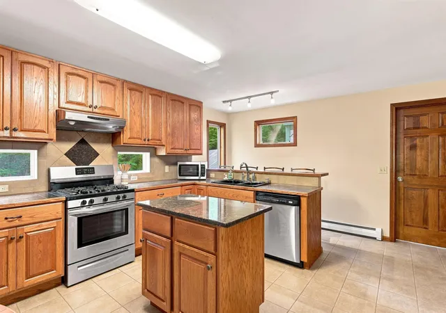 3rd image of 1244 North Rd, Sutton, NH 03260 | MLS# 5104350