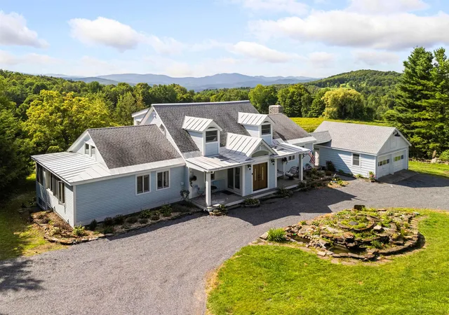 Photo 2 of Single family home for sale at 2615 North Rd, Barnard, VT 05031 | MLS# 5104362 | Listing updated on 2026-09-09