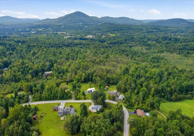 Photo 4 of Single family home for sale at 291 Spring Hill Rd, Bennington, VT 05201 | MLS# 5104363 | Listing updated on 2026-08-11