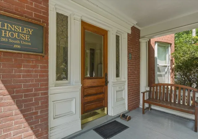 Photo 4 of Condo for sale at 283 South Union St, Burlington, VT 05401 | MLS# 5104366 | Listing updated on 2026-08-11