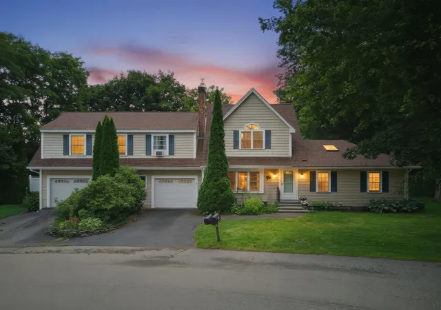 3rd image of 35 Pleasant St, Newfields, NH 03856 | MLS# 5104367