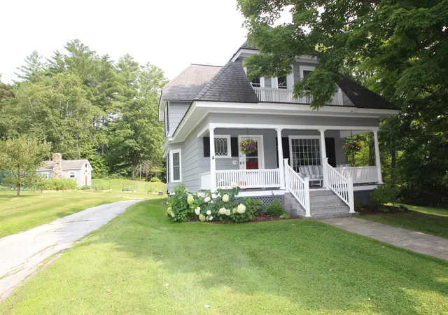 Photo 3 of Sale Pending at 25 Delmont Ave, Barre, VT 05641 | MLS# 5104372 | Listing updated on 2026-08-18