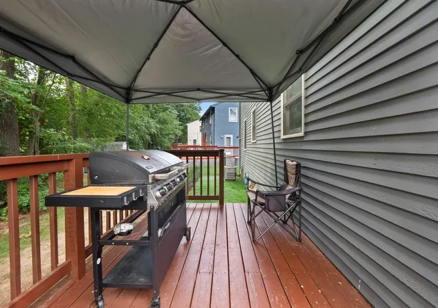 Photo 3 of Condo for sale at 8 St Andrews Cir #4, Nashua, NH 03062 | MLS# 5104385 | Listing updated on 2026-08-26