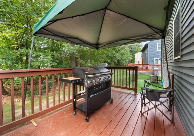 Photo 3 of Condo for sale at 8 St Andrews Cir #4, Nashua, NH 03062 | MLS# 5104385 | Listing updated on 2026-08-26