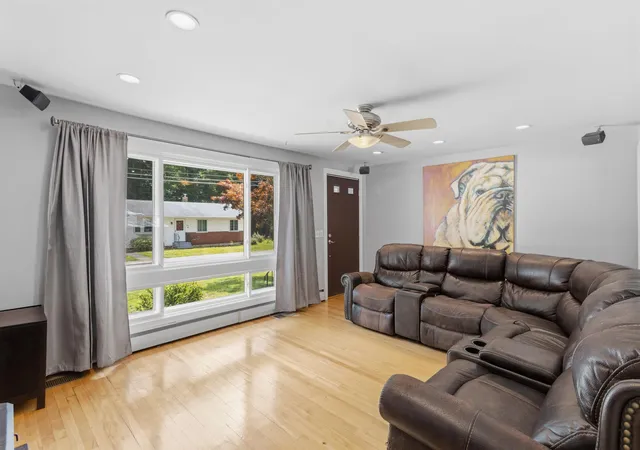 Photo 3 of Sale Pending at 156 Kenberma St, Manchester, NH 03103 | MLS# 5104389 | Listing updated on 2026-08-18
