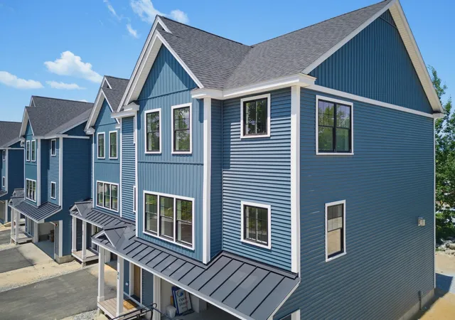 2nd image of 21 Upper Ladd Hill Rd #E, Meredith, NH 03253 | MLS# 5104392