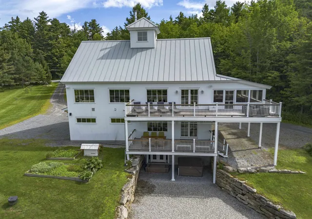 Photo 3 of Single family home for sale at 420 Ray Hill Rd, Wilmington, VT 05363 | MLS# 5104414 | Listing updated on 2026-09-09
