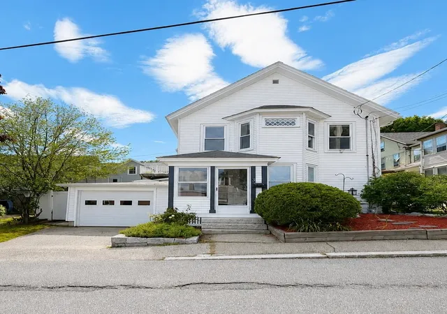 1st image of 3 Hanover St, Concord, NH 03301 | MLS# 5104425
