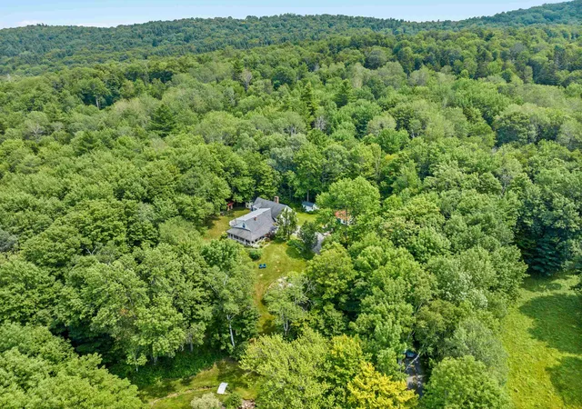 Photo 3 of Single family home for sale at 1451 Tucker Hill Rd, Waitsfield, VT 05673 | MLS# 5104436 | Listing updated on 2026-08-27