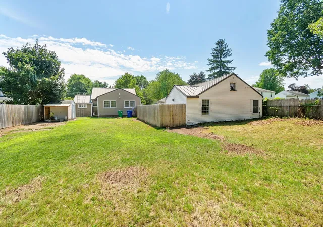 Photo 3 of Multi family home for sale at 122 124 Woodbury Rd, Burlington, VT 05408 | MLS# 5104450 | Listing updated on 2026-09-06