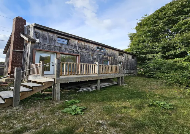 Photo 2 of Single family home for sale at 130 Morgan St, Bennington, VT 05201 | MLS# 5104457 | Listing updated on 2026-08-18